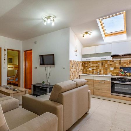 Villa Iness Медулин Екстериор снимка