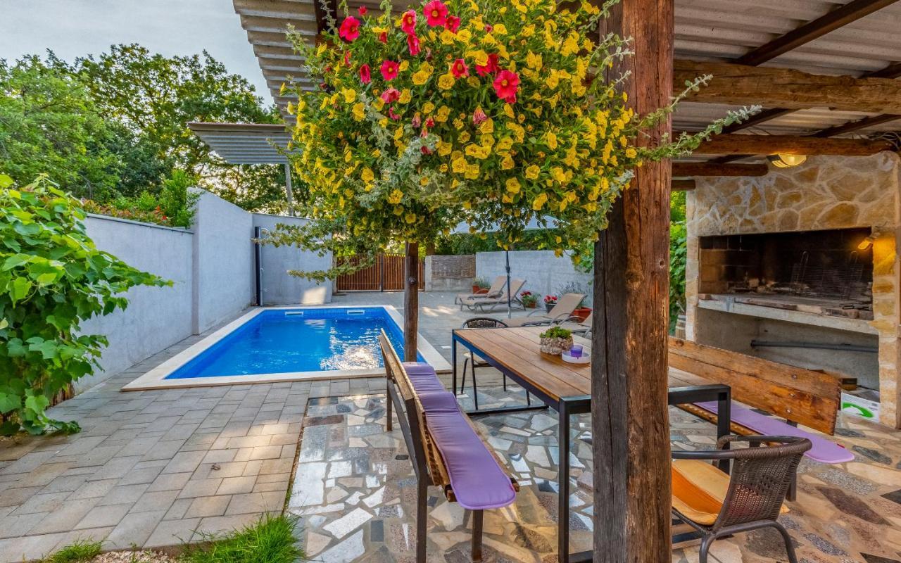 Villa Iness Медулин Екстериор снимка
